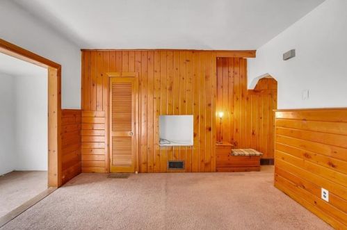 7643 Highland Ave, Pittsburgh, PA 15218-2261