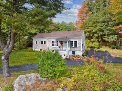 852 Ocean Ave, Portland, ME 04103-4714