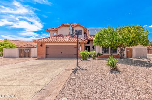 13838 19th Pl, Phoenix, AZ 85022-4546