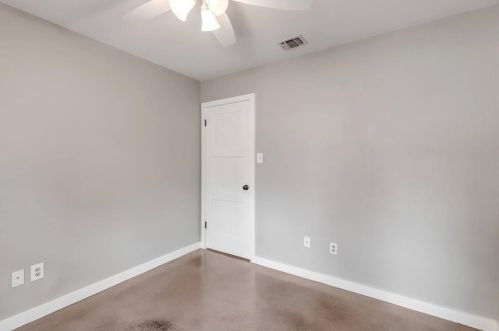 7300 Danwood Dr, Austin TX 78759-3755 exterior