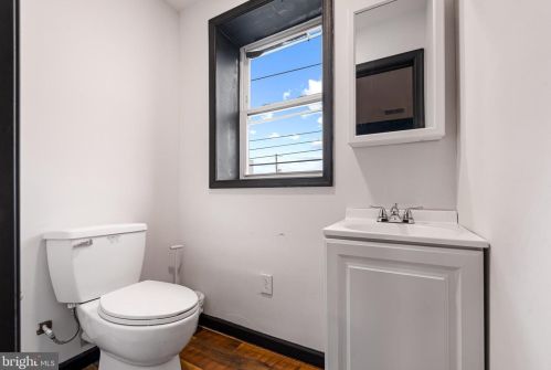 2652 Alder St, Philadelphia PA 19148-4908 exterior