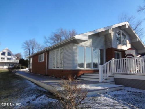 61556 Leigh Ave, Cassopolis MI  49031-9397 exterior