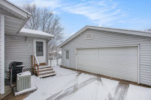 2521 Chassell St, Wyoming MI exterior