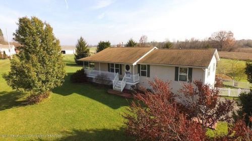 1750 Howe Rd, Dewitt, MI 48820-8371