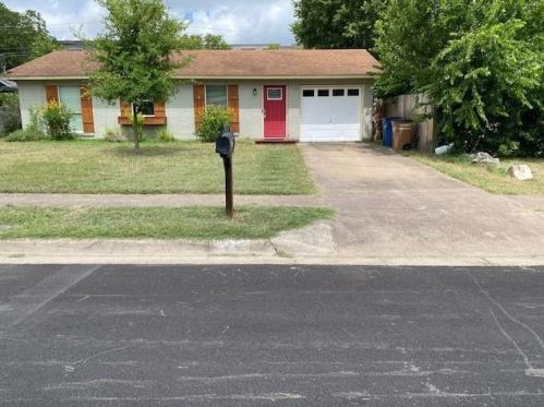 6002 Blythewood Dr, Austin TX  78745-4020 exterior