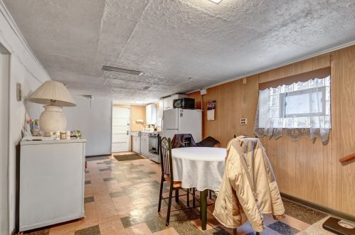 6037 Kenneth Ave, Chicago IL 60652-1108 exterior