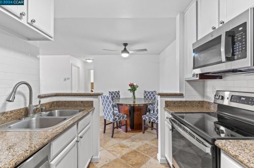 710 Teatree Ct, San Jose CA 95128-4725 exterior