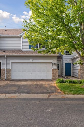 15351 Floret Way, Saint Paul, MN 55124-3129