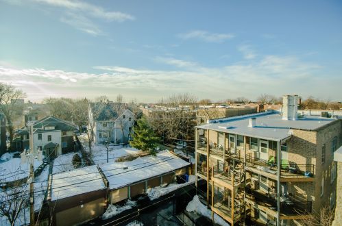 4646 Beacon St, Chicago IL 60640-4618 exterior