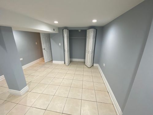 7337 Vernon Ave, Chicago IL 60619-1718 exterior