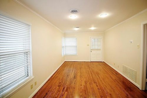 7203 Caillet St, Dallas TX  75209-3901 exterior