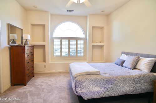 12129 Tall Grass Dr, Tucson, AZ 85755-8748