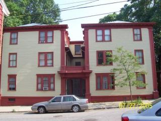 11 Medway St, Providence RI  02906-4035 exterior