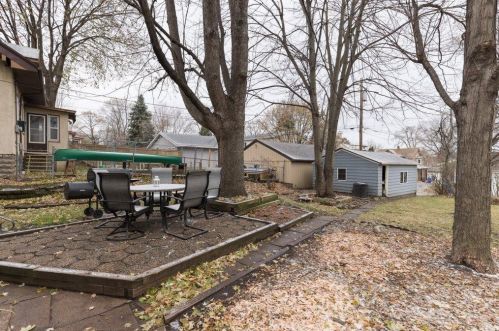 137 Cleveland Ave, Saint Paul MN 55116-2653 exterior