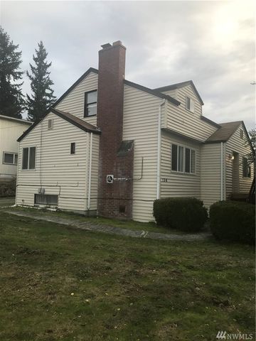 136 120th St, Seattle, WA 98125-4736