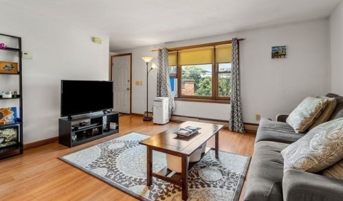 220 Common St, Quincy, MA 02169-4709