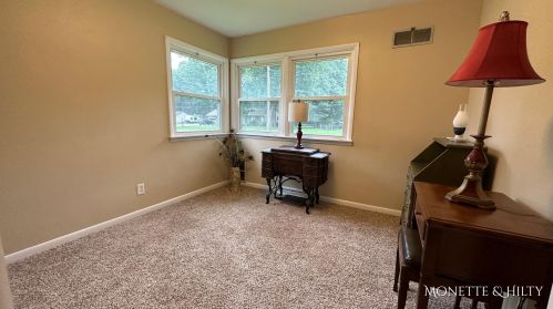 1350 Becker Rd, Meskegon MI 49445-1516 exterior