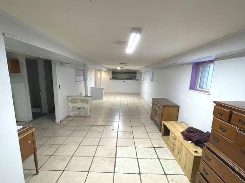 6431 Laporte Ave, Chicago IL 60638-5826 exterior