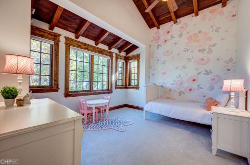 2732 Marshfield Ave, Chicago IL 60614-1016 exterior