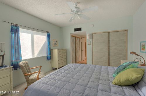 318 Calle Del Chancero, Green Valley AZ 85614-3028 exterior