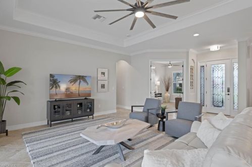 10070 Biscayne Bay Ln, Naples FL 34120-3754 exterior