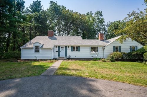 212 Prynnwood Rd, Springfield, MA 01106-2724