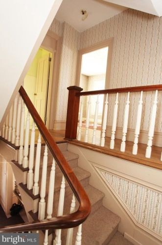 223 Washington St, Huntingdon PA 16652-1525 exterior