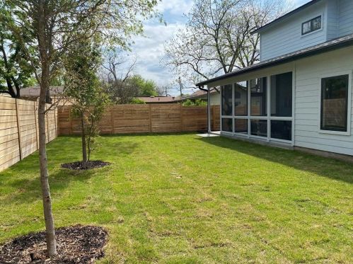 6819 Arroyo Seco, Austin TX 78756-1305 exterior