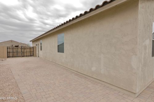 33817 30 Ln, Phoenix AZ 85085 exterior
