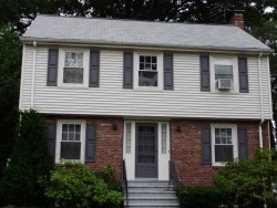 71 Carl St, Newton, MA 02461-1905
