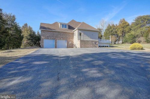 3300 Holland Clf Rd, Huntingtown MD 20639-9722 exterior