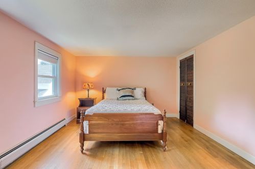 255 South St, Concord NH 03301-2661 exterior