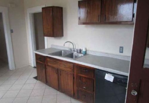 4624 Greensprings Ave, Pittsburgh PA 15122-1753 exterior