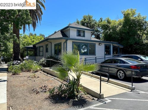 1987 Bonifacio St, Concord CA 94520-2158 exterior