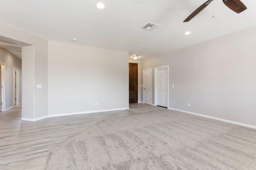 42510 10 Ave, Phoenix AZ 85086-0934 exterior