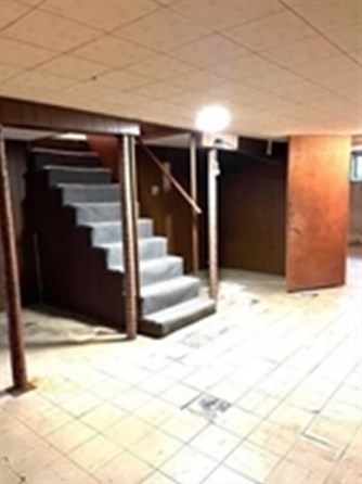 6 Herrick Rd, Peabody MA 01960-4531 exterior