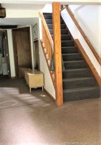 170 Stevenstown Rd, Deep River CT 06417-1508 exterior