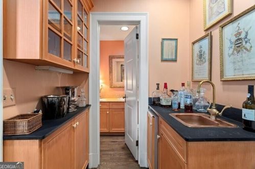 217 15 St, Atlanta GA 30318-7805 exterior