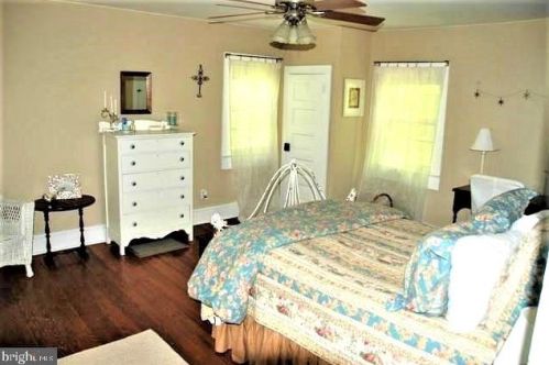 6819 Hopkins Nck Rd, Easton MD 21601-7702 exterior