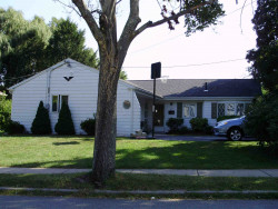 77 Morrill St, Newton, MA 02465-1347