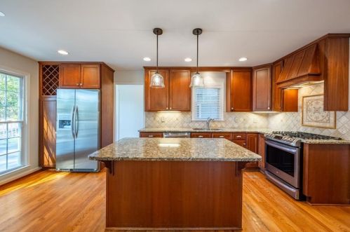 1434 Cedarhurst Dr, Atlanta GA 30338-4619 exterior