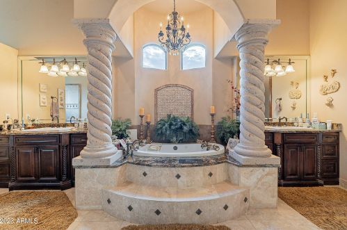 4452 Sagittarius Pl, Chandler AZ 85249-3751 exterior