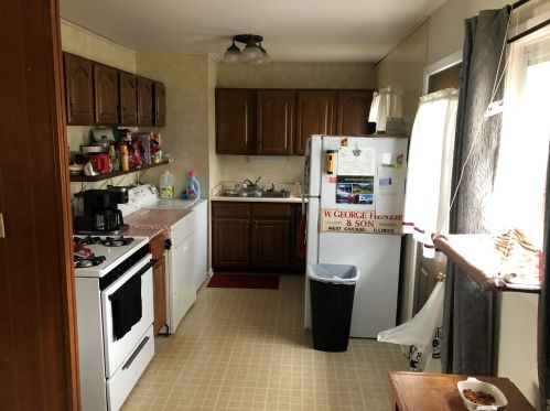 2204 George Ave, Joliet, IL 60435-3228