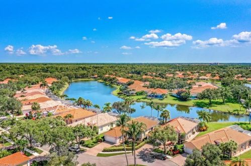 5981 Bermuda Ln, Naples FL 34119-9599 exterior