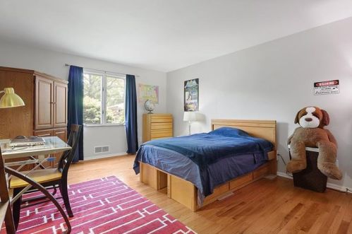 2630 Cedarvue Dr, Pittsburgh PA 15241-2912 exterior