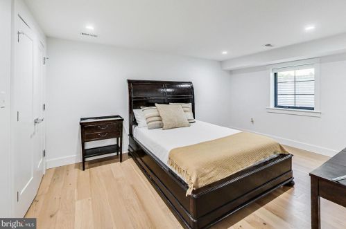 609 Van Buren St, Washington DC  20012-2641 exterior