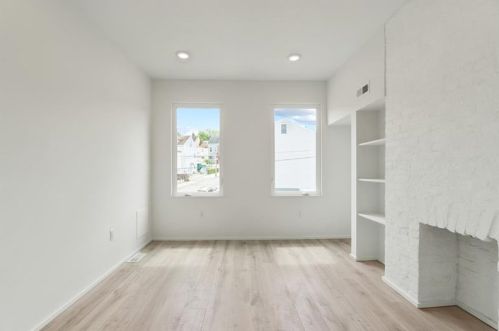 5145 Holmes St, Pittsburgh PA  15201-2433 exterior