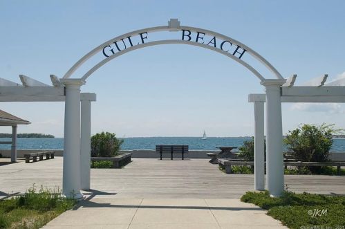 7 Audubon Close, Milford CT 06461-2459 exterior