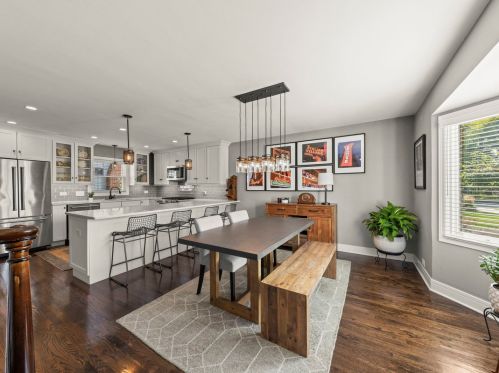 349 Arlington Ave, Elmhurst IL 60126-3546 exterior