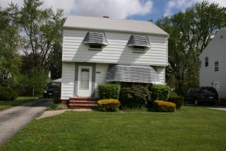20705 Harvard Ave, Cleveland OH  44122-7071 exterior